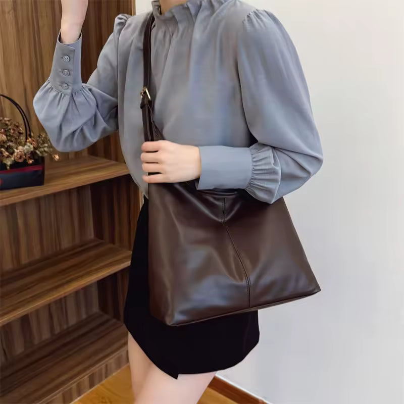 Vintage Large Capacity Shoulder Bag for Women – Soft Solid Crossbody Tote Purse, Retro Commuter Handbag